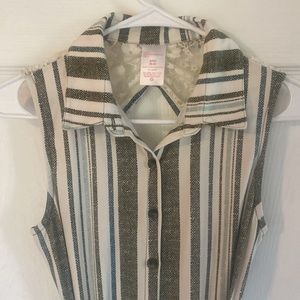 No Boundaries  size S (3-5). Shirt Dress. Stretchy and so soft. Back is lace